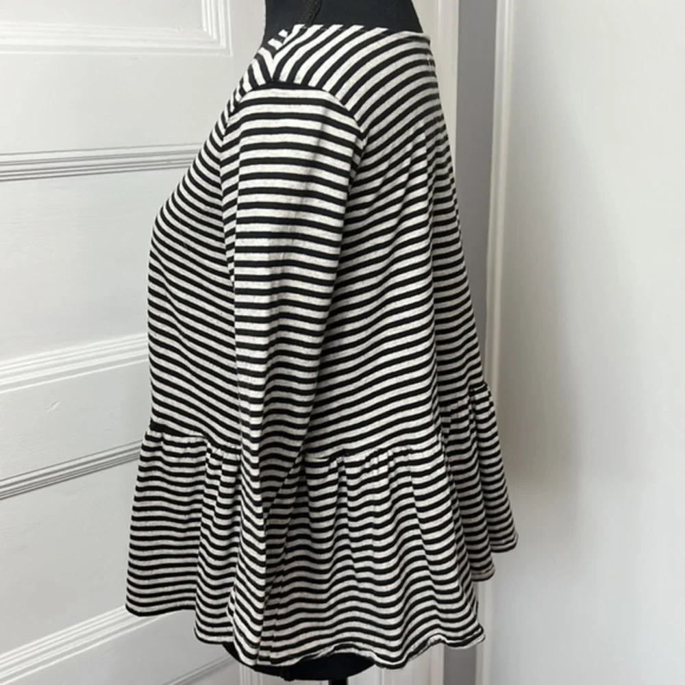 FREE PEOPLE WE THE FREE WOMENS TOP SIZE SMALL NEW‎ WITHOUT TAGS